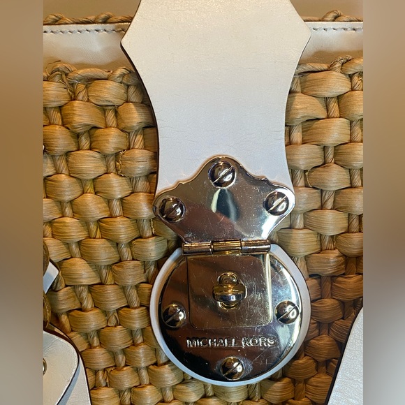 Michael Kors Vintage Woven Tote Bag White Leather Gold Hardware Spring/Summer - Picture 2 of 14